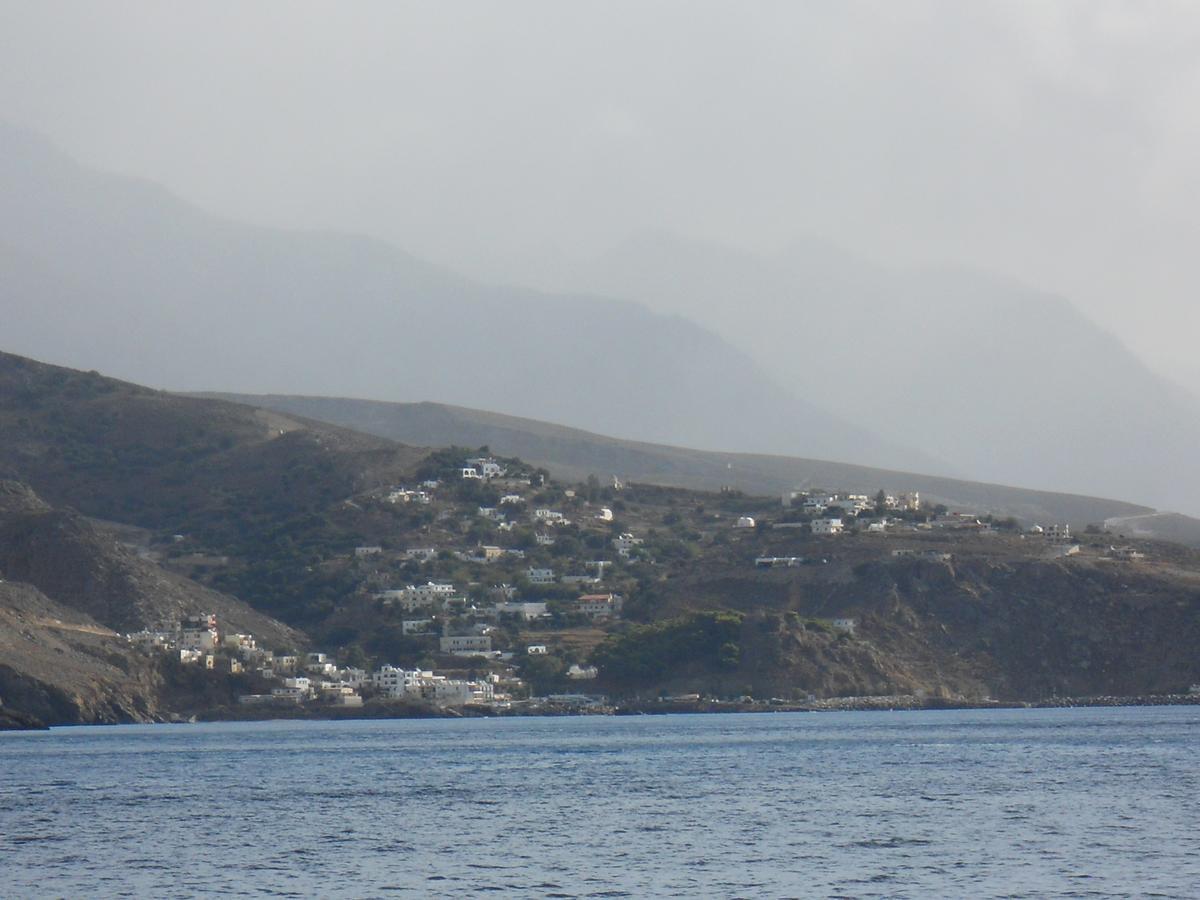 Daskalogiannis Hotel Loutro Bagian luar foto