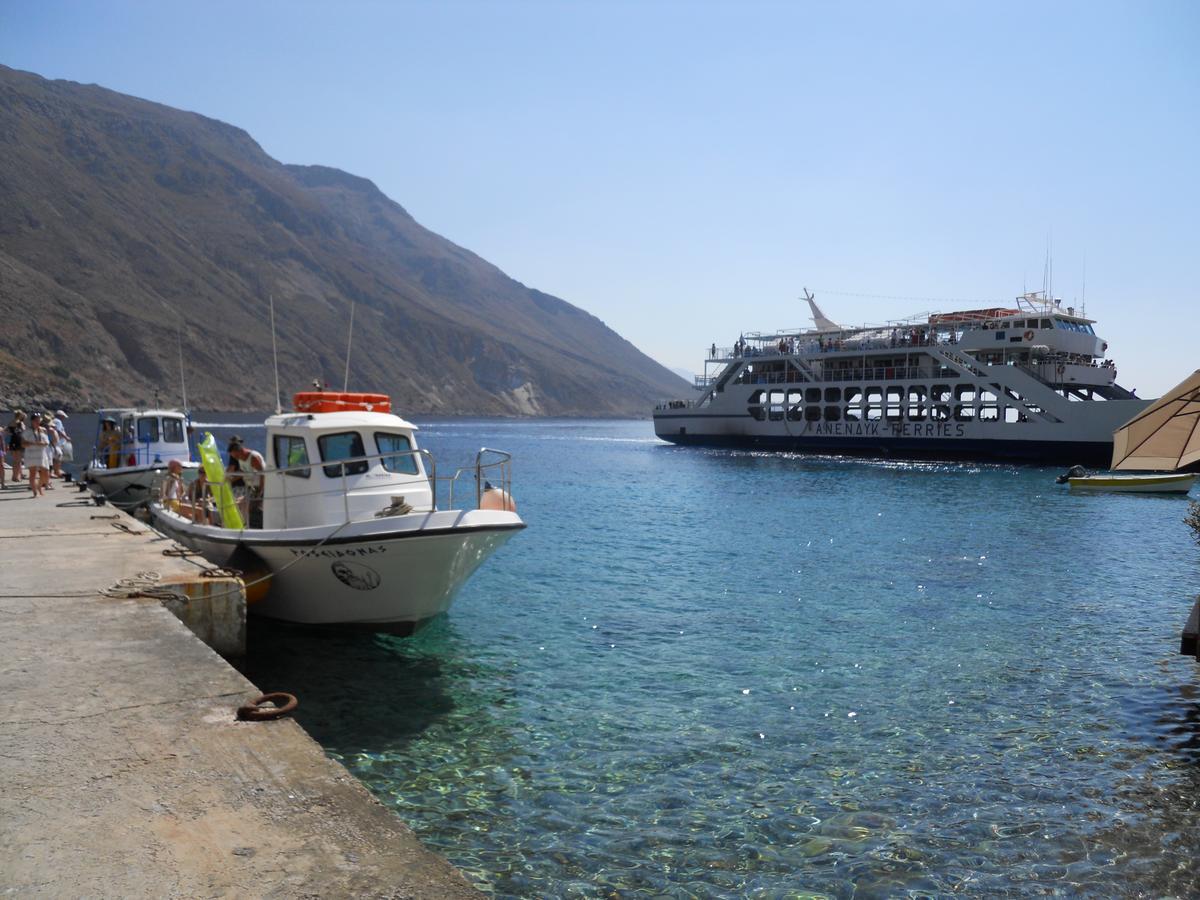 Daskalogiannis Hotel Loutro Bagian luar foto