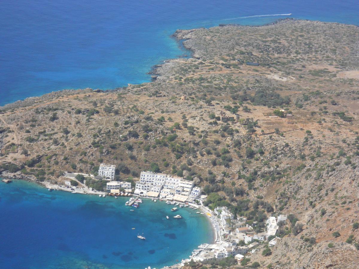 Daskalogiannis Hotel Loutro Bagian luar foto