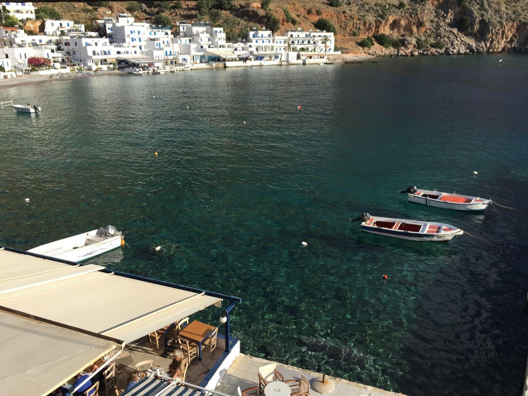 Daskalogiannis Hotel Loutro Bagian luar foto