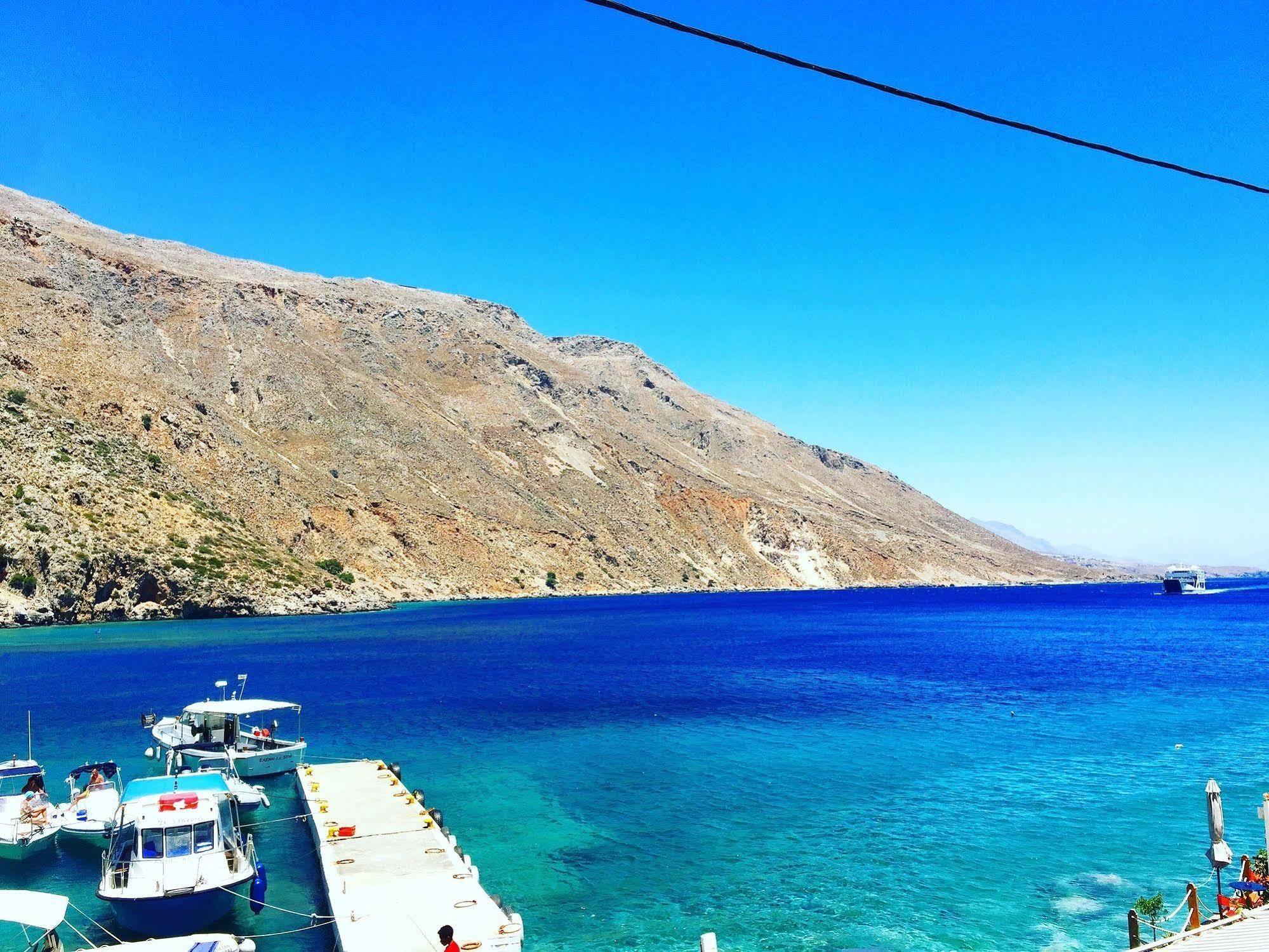 Daskalogiannis Hotel Loutro Bagian luar foto