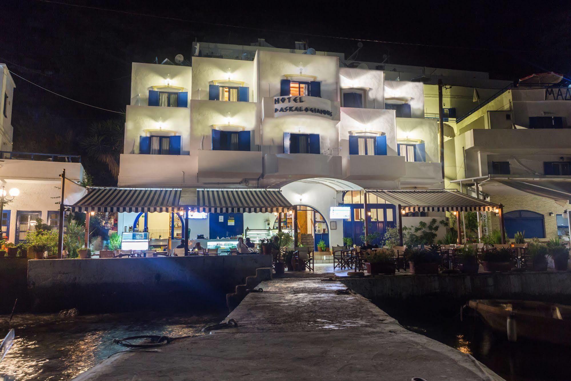 Daskalogiannis Hotel Loutro Bagian luar foto